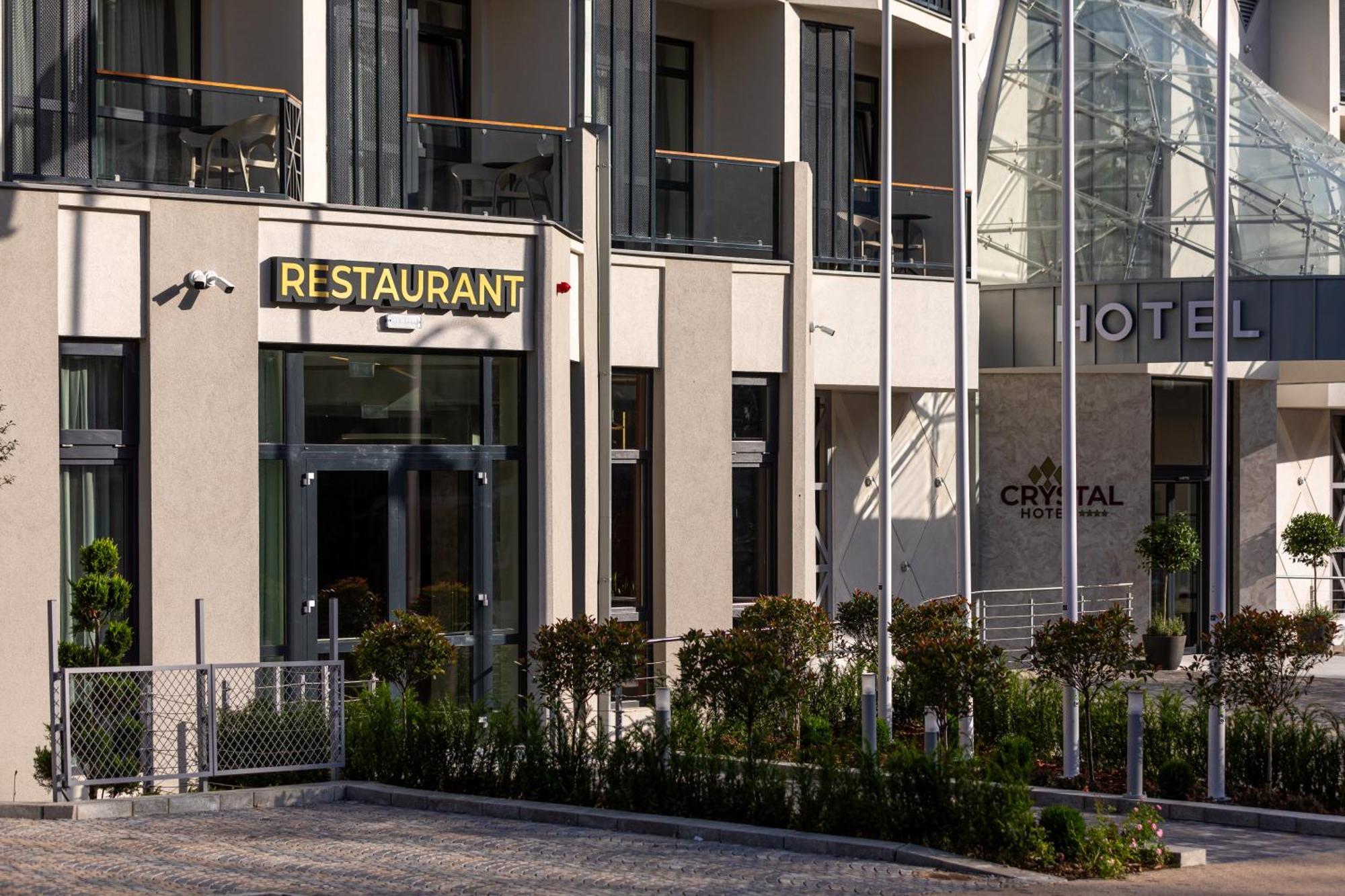 Hotel Crystal Wellness & Spa Superior ソバタ エクステリア 写真