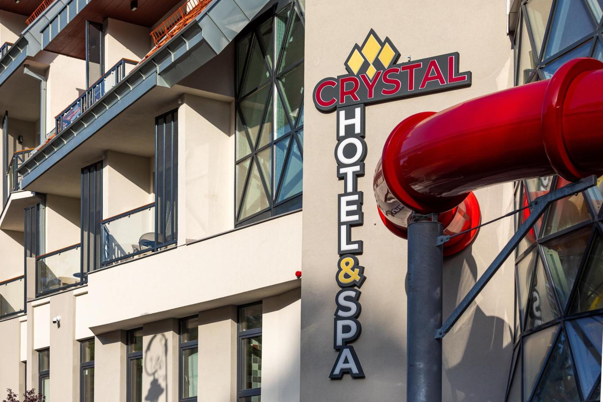 Hotel Crystal Wellness & Spa Superior ソバタ エクステリア 写真
