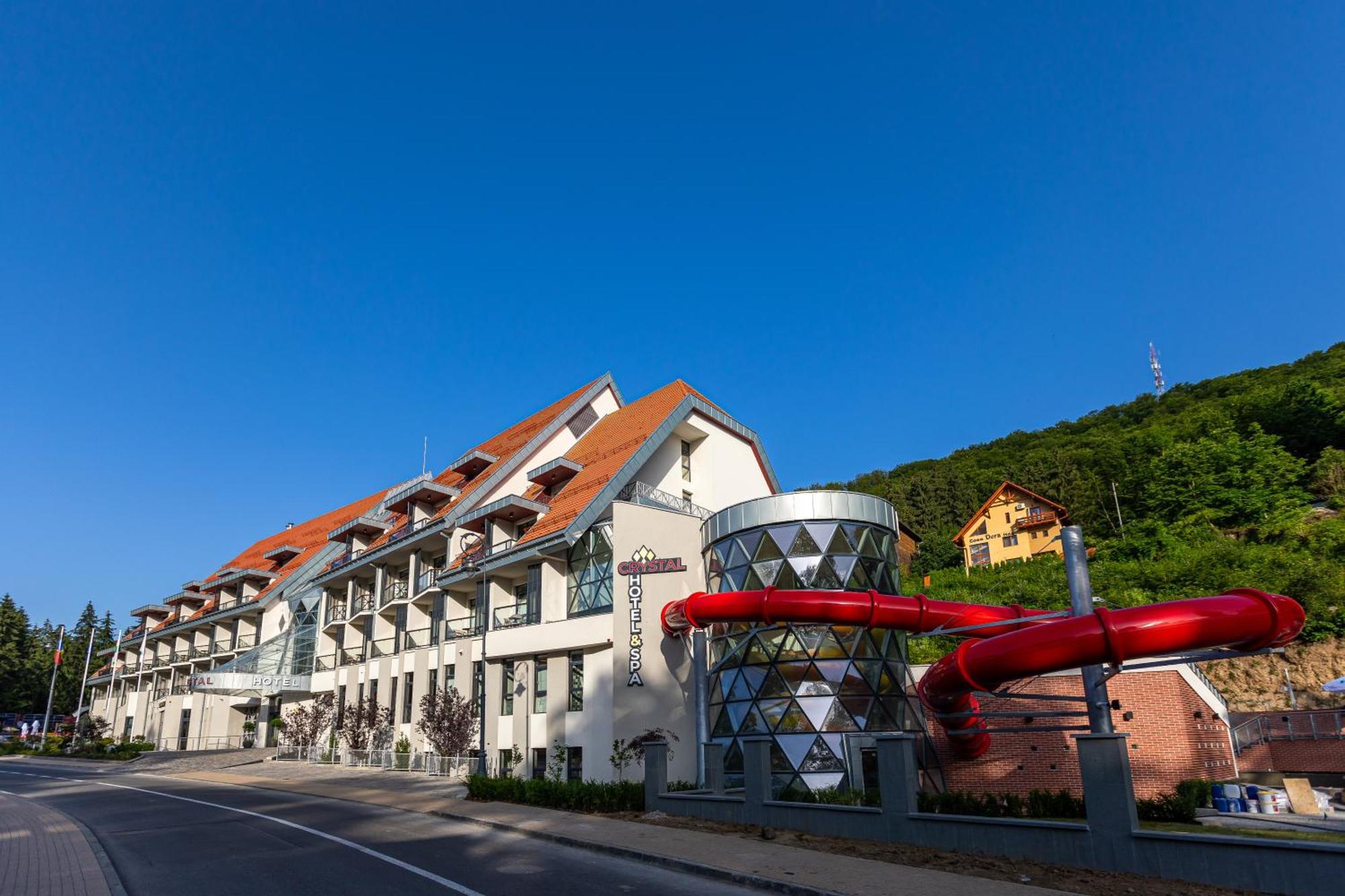 Hotel Crystal Wellness & Spa Superior ソバタ エクステリア 写真