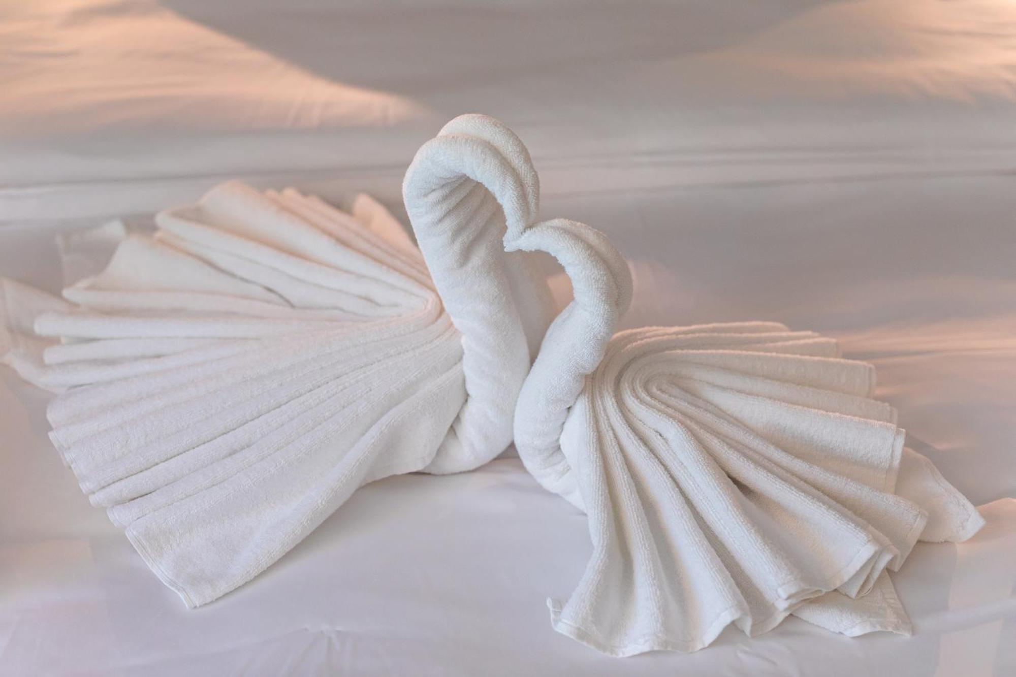 Hotel Crystal Wellness & Spa Superior ソバタ エクステリア 写真